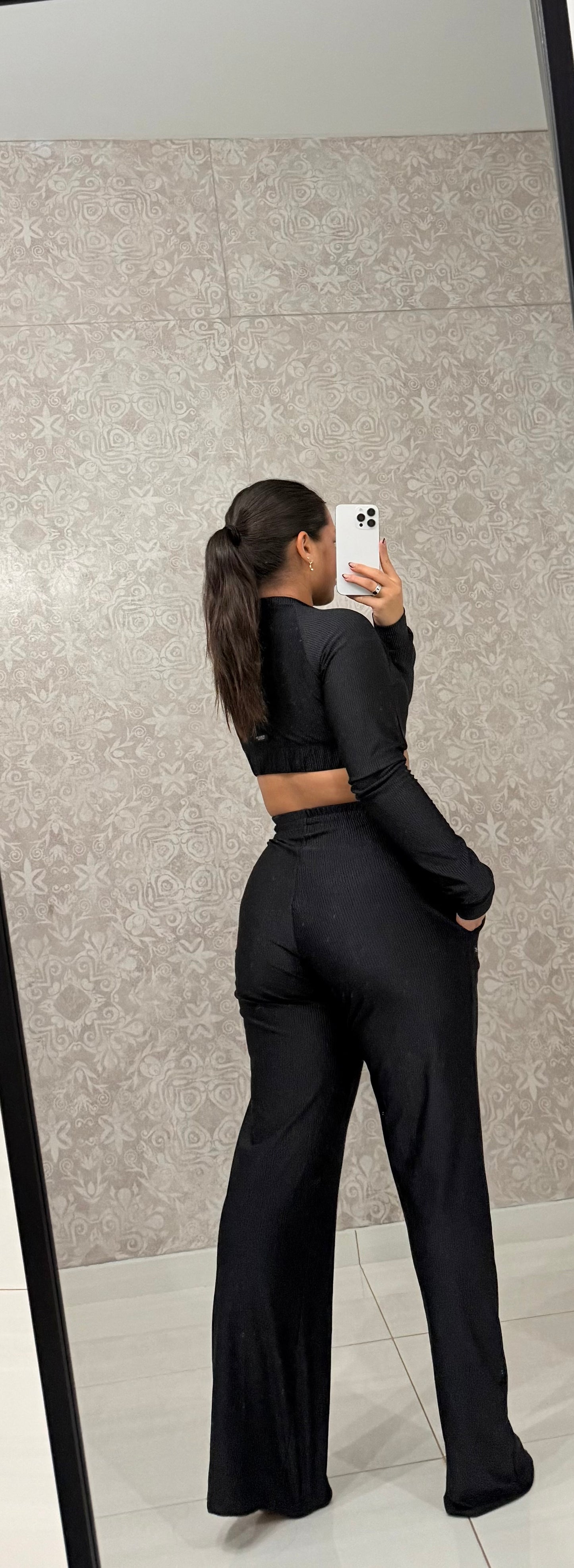 3 Piece Set – Sports Bra, Jacket & Pants