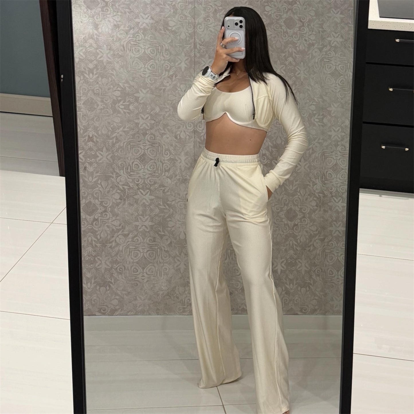 3 Piece Set – Sports Bra, Jacket & Pants
