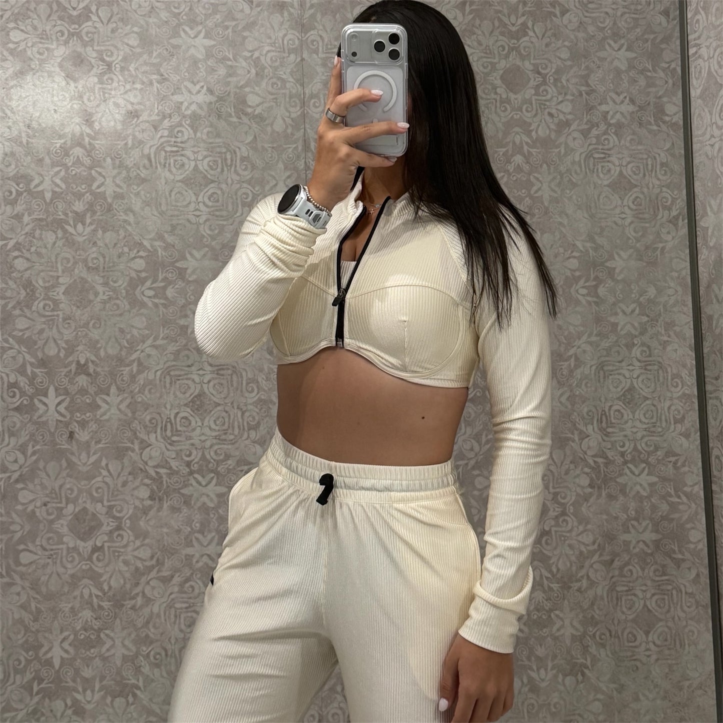 3 Piece Set – Sports Bra, Jacket & Pants