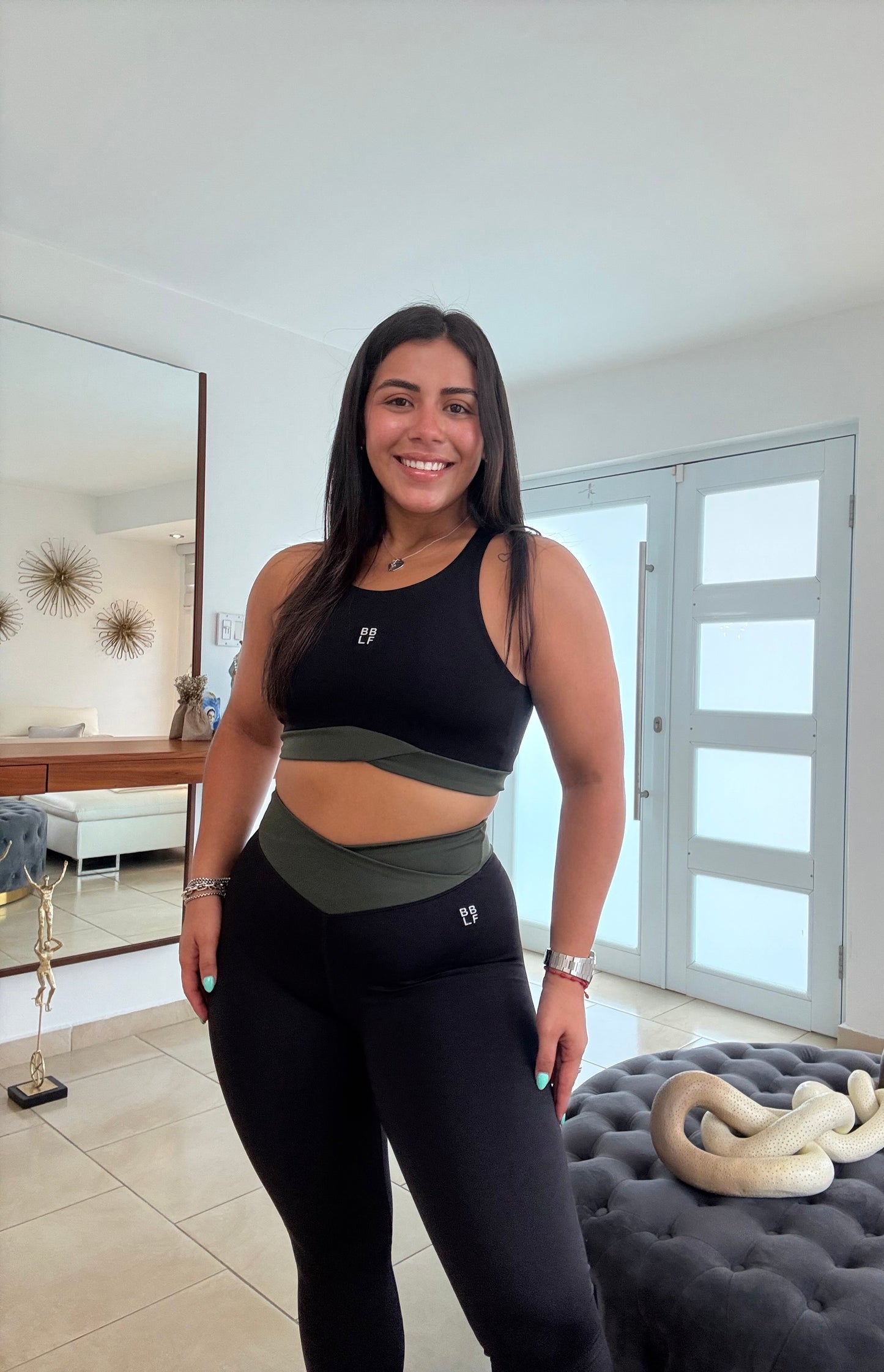 Contour Black Set