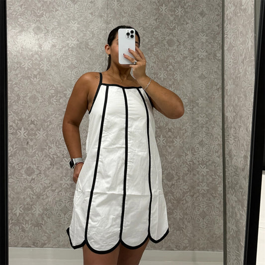 Contrast Trims Scalloped Hem Dress